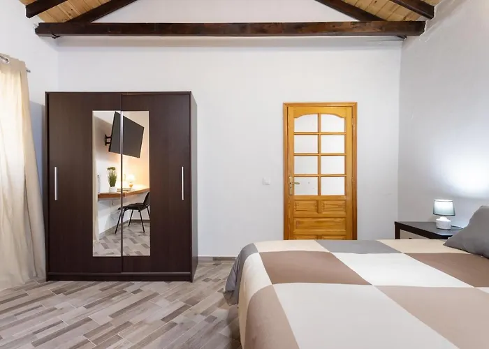 Casa Evaristo With Roque Nublo View Tejeda (Gran Canaria)